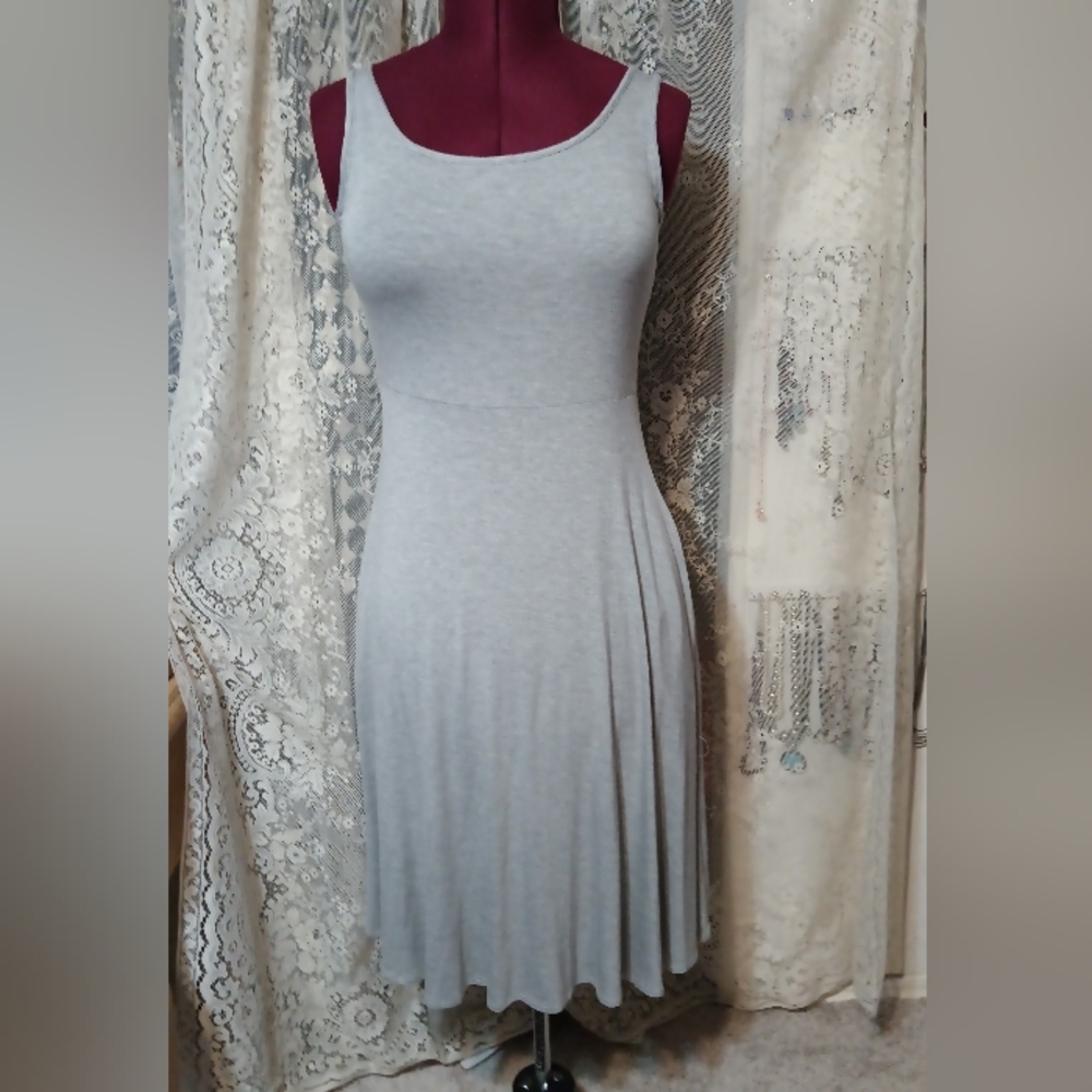 Olivia Rae sleeveless gray jersey dress SzL NWTS